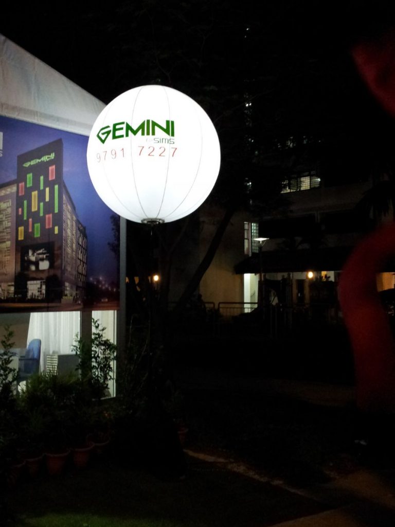 Tripod Stand Balloon Light 20231028 Brand Gemini