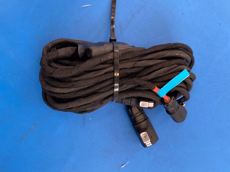 power cable